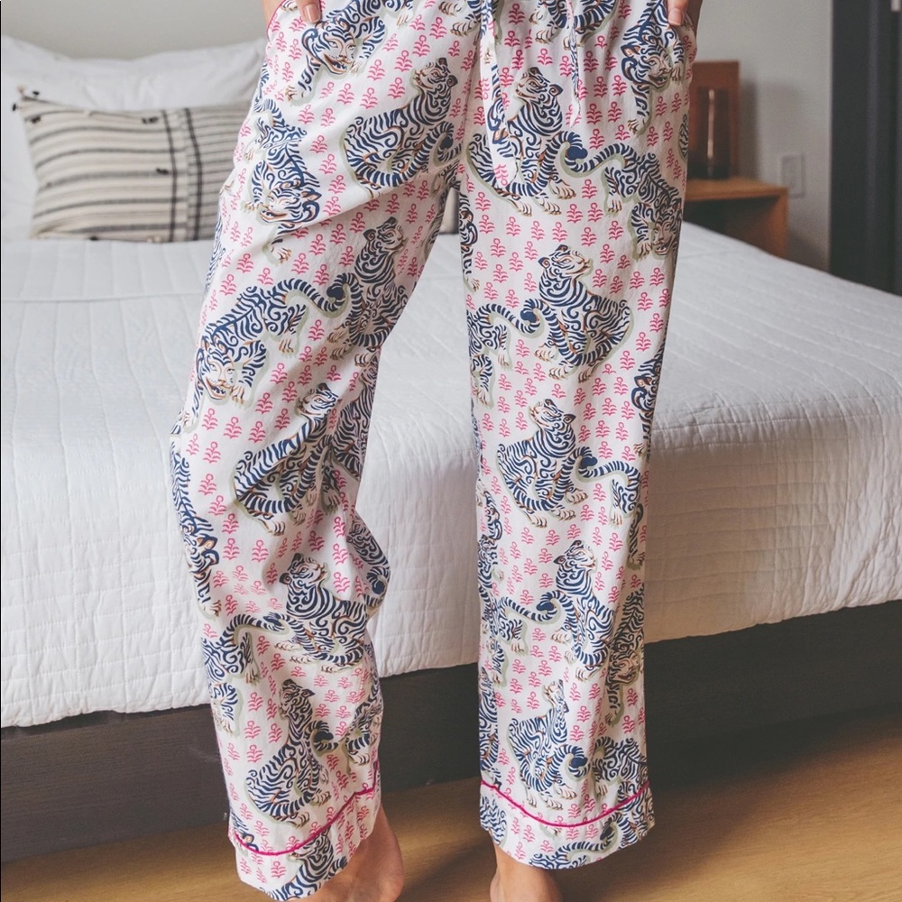 Anthropologie Tiger queen print fresh pajama pants loungewear L & XL